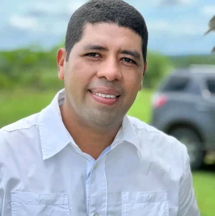 Barnaby Julio Urango Almanza