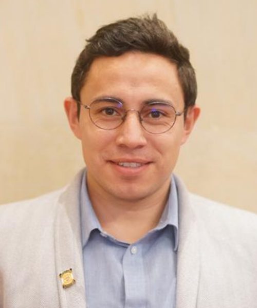 Cristian Danilo Avendao Fino