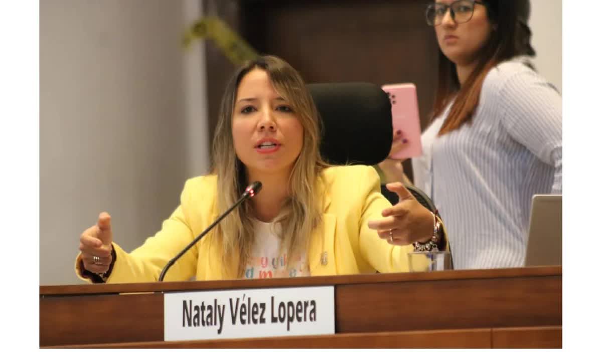 Nataly Velez Lopera